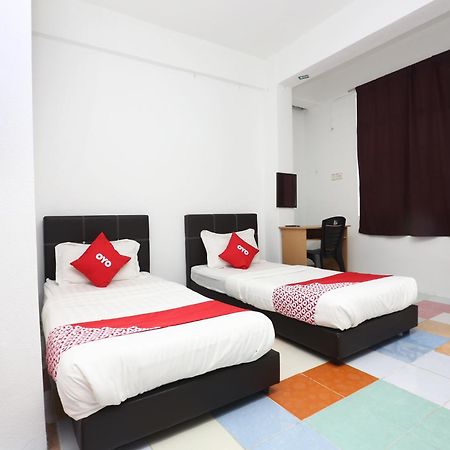 Kb Rest Inn-Family Triple Kota Bharu Exteriér fotografie