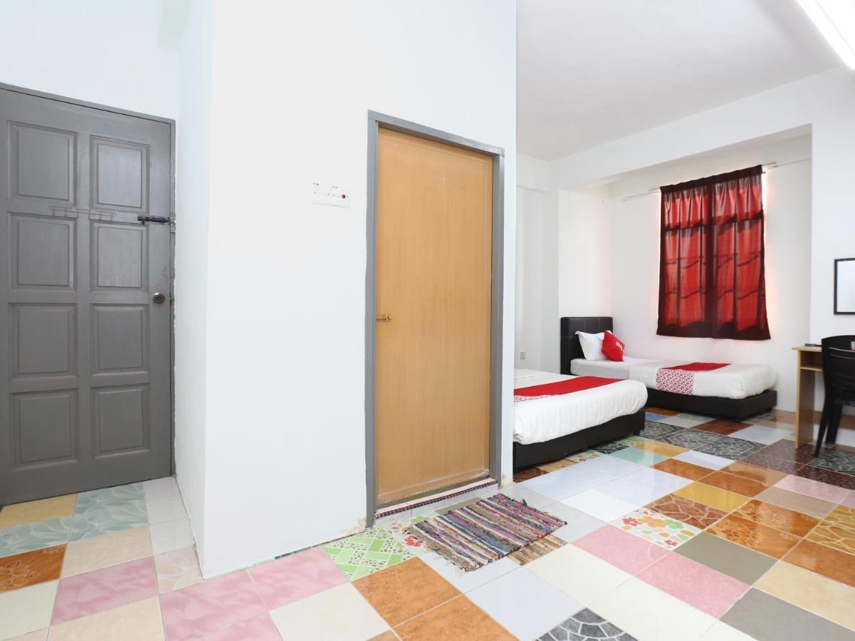 Kb Rest Inn-Family Triple Kota Bharu Exteriér fotografie