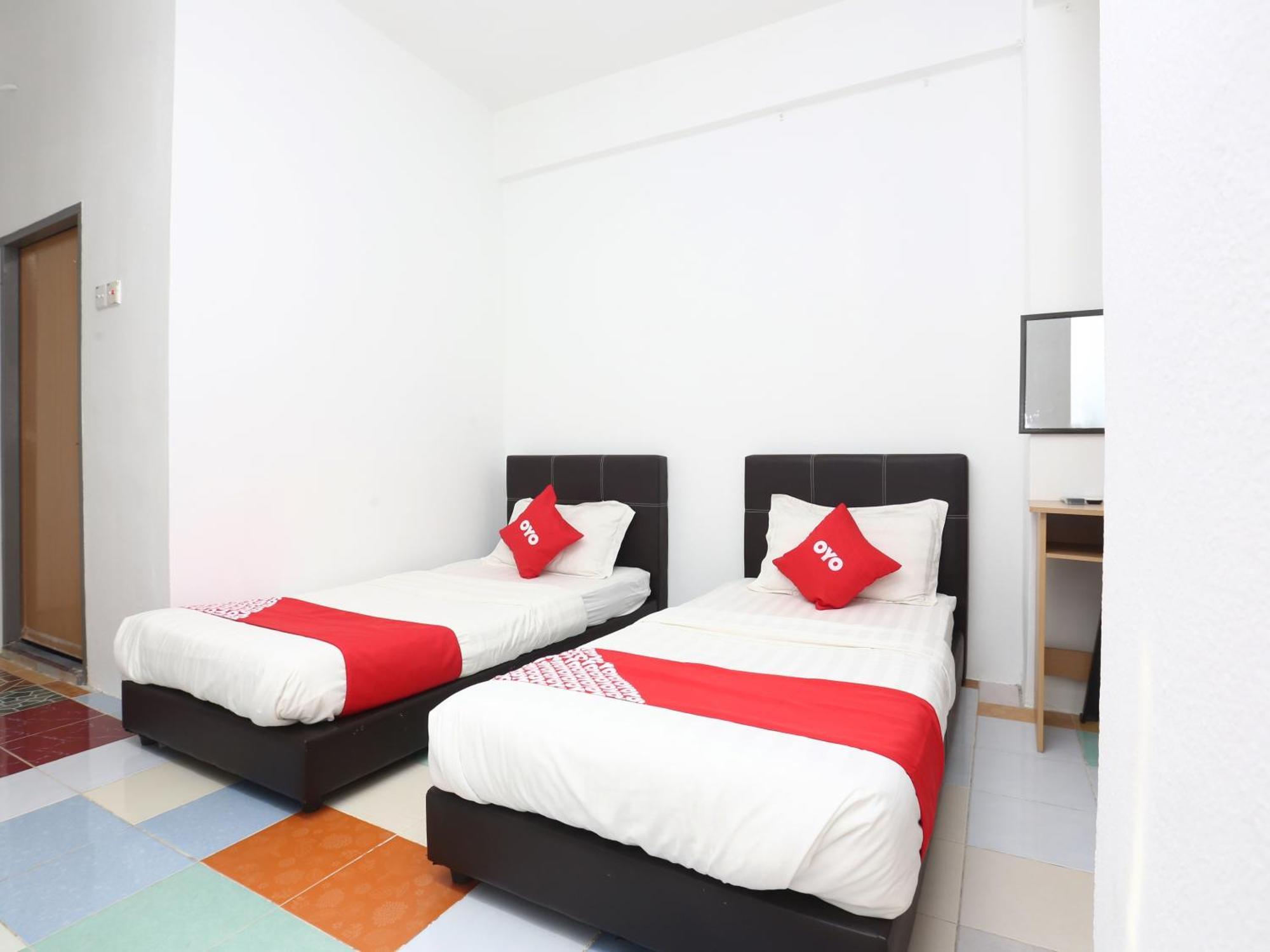 Kb Rest Inn-Family Triple Kota Bharu Exteriér fotografie